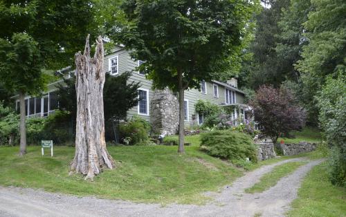 stonehouse wood sanctuary